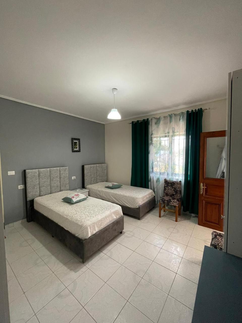 Villa Mehmeti Sarandë Rom bilde